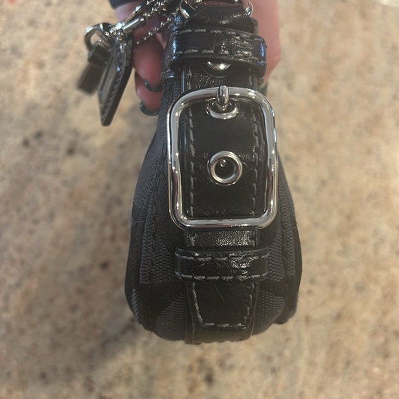 Coach Bag - Picture 4 of 5